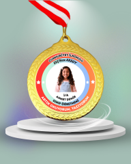 Kişiye Özel Okuyorum Madalyası 7